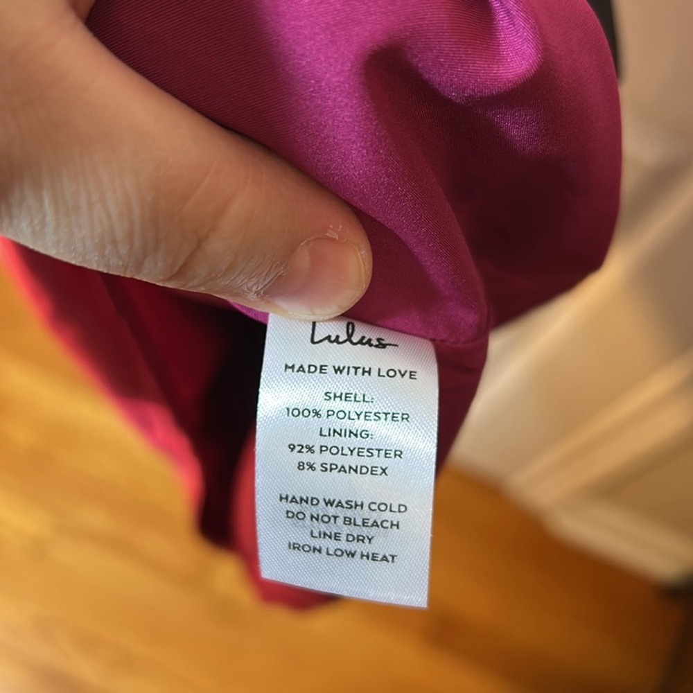 Lulus Stay Celebrating Magenta Satin Bodycon Mini Dress size M NWT - Picture 8 of 9